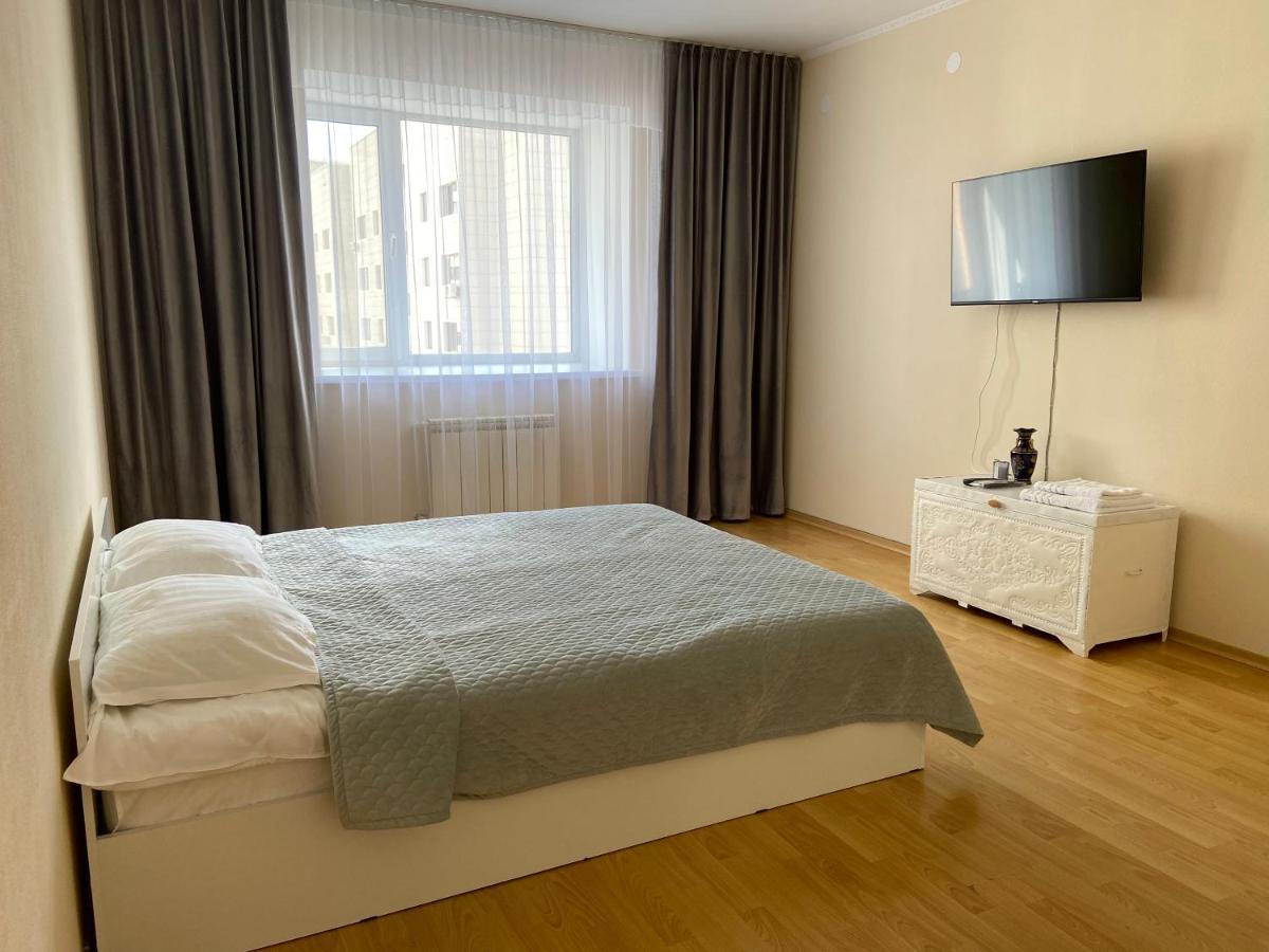 Apartment in the city centre Astana Exterior foto
